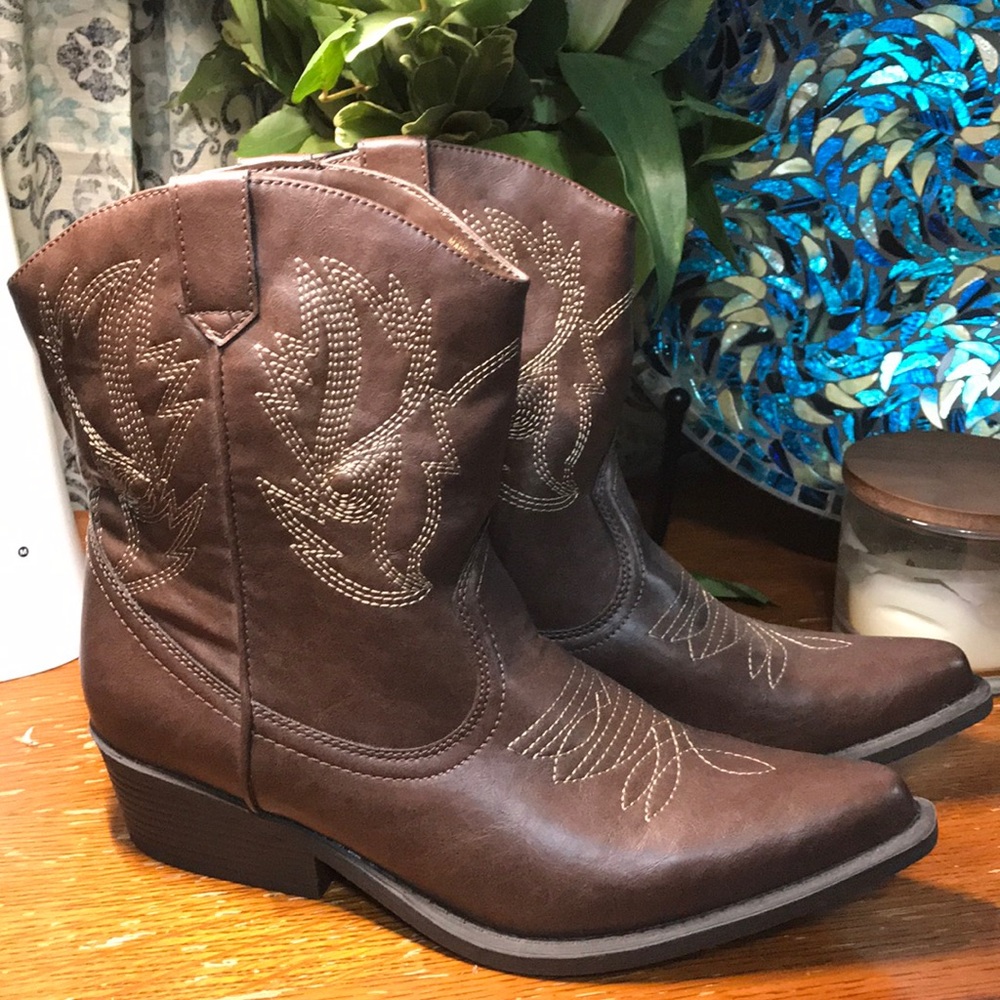 Cowboy boots